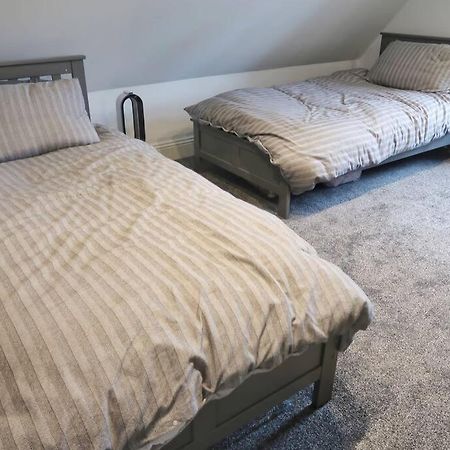 스카버러 Castle Manor, 4 Bed Seaside Retreat 아파트 외부 사진