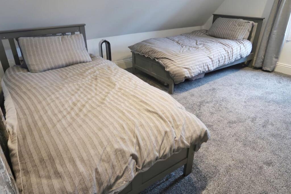스카버러 Castle Manor, 4 Bed Seaside Retreat 아파트 외부 사진