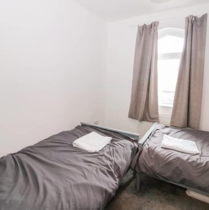 스카버러 Castle Manor, 4 Bed Seaside Retreat 아파트 외부 사진